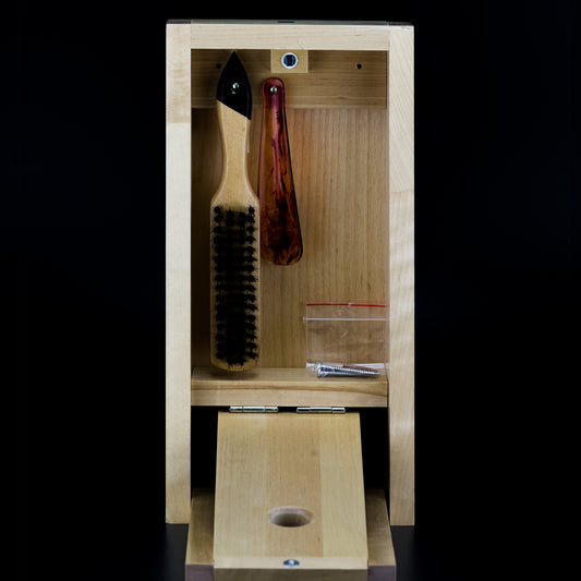 Schuhputzkasten mit Schuhablage Bürste und Schuhlöffel Schuhputzset – stilvolles Wohnaccessoire & Dekoartikel aus Europa