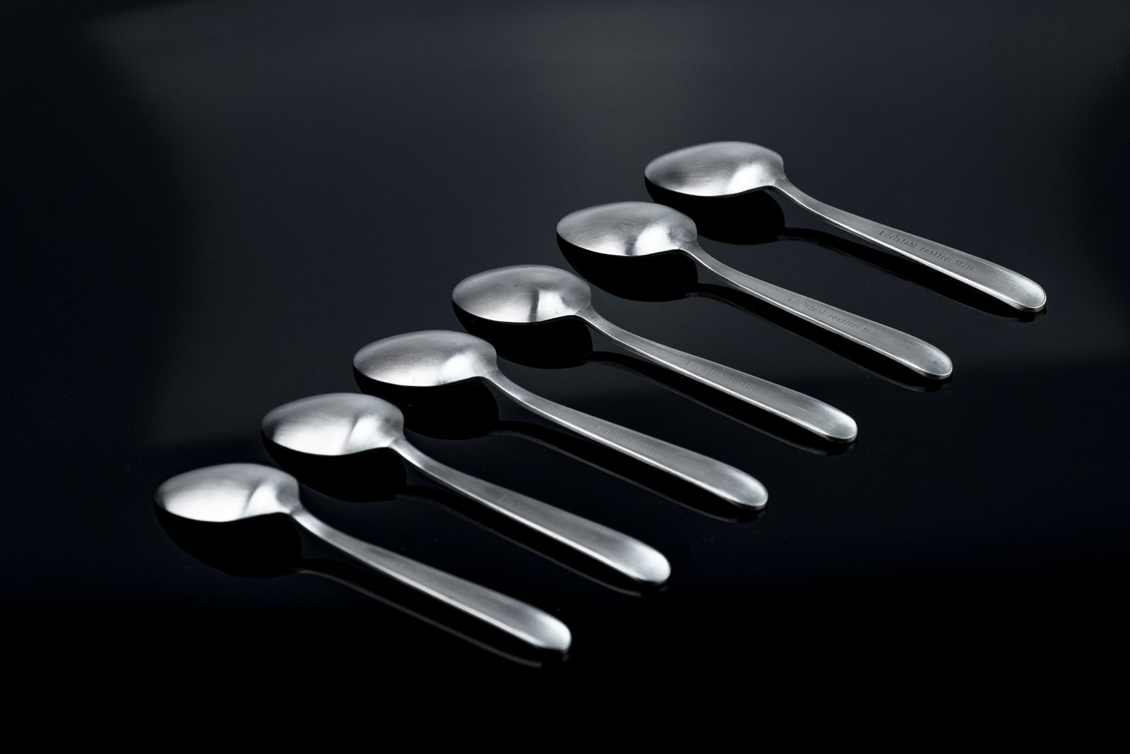 Mars 30703 Espressolöffelset 6er Edelstahl 18/10 matt Espresso Löffel – stilvolles Wohnaccessoire & Dekoartikel aus Europa