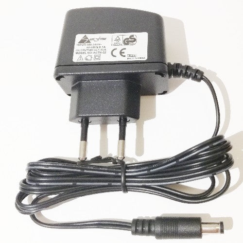Steckertrafo 100-240V 6V 1.45A Stecker Trafo Flach – LED-Treiber 24V