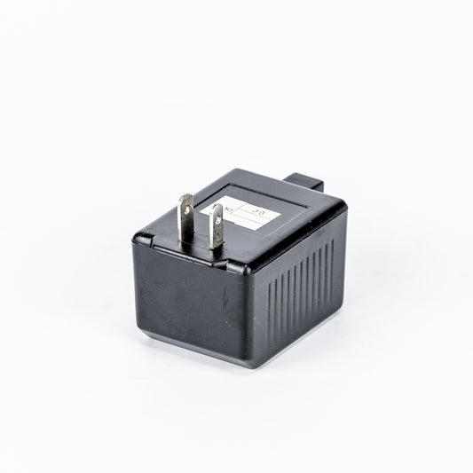 Wandlertrafo UK Steckertrafo Steckertransformator 100V 20VA – LED-Treiber 12V