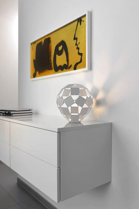 Geometrische LED Tischleute Belly dimmbar weiß