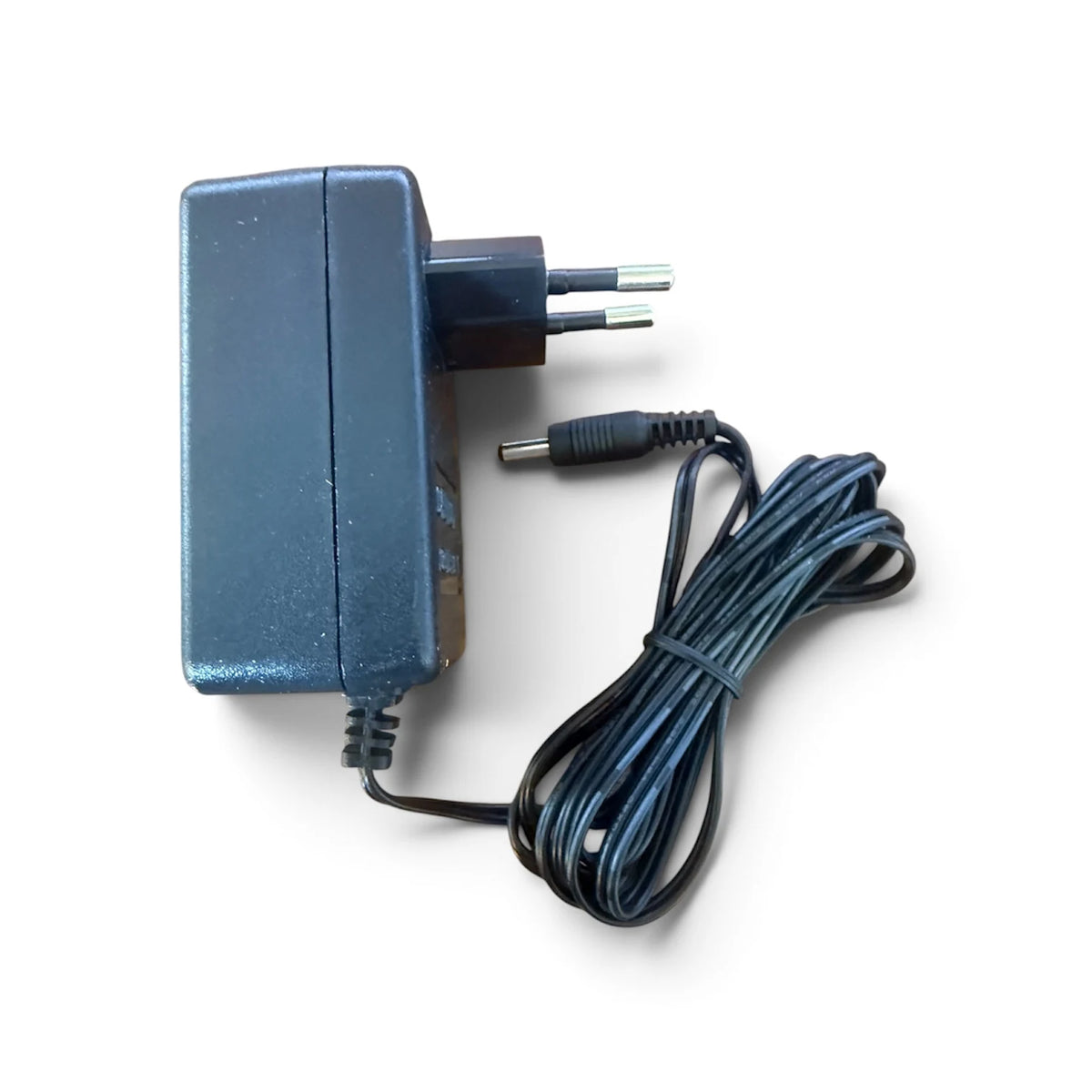 5V 1,2A Netzteil mit Hohlstecker 4,0 × 1,7 mm – Hauptansicht