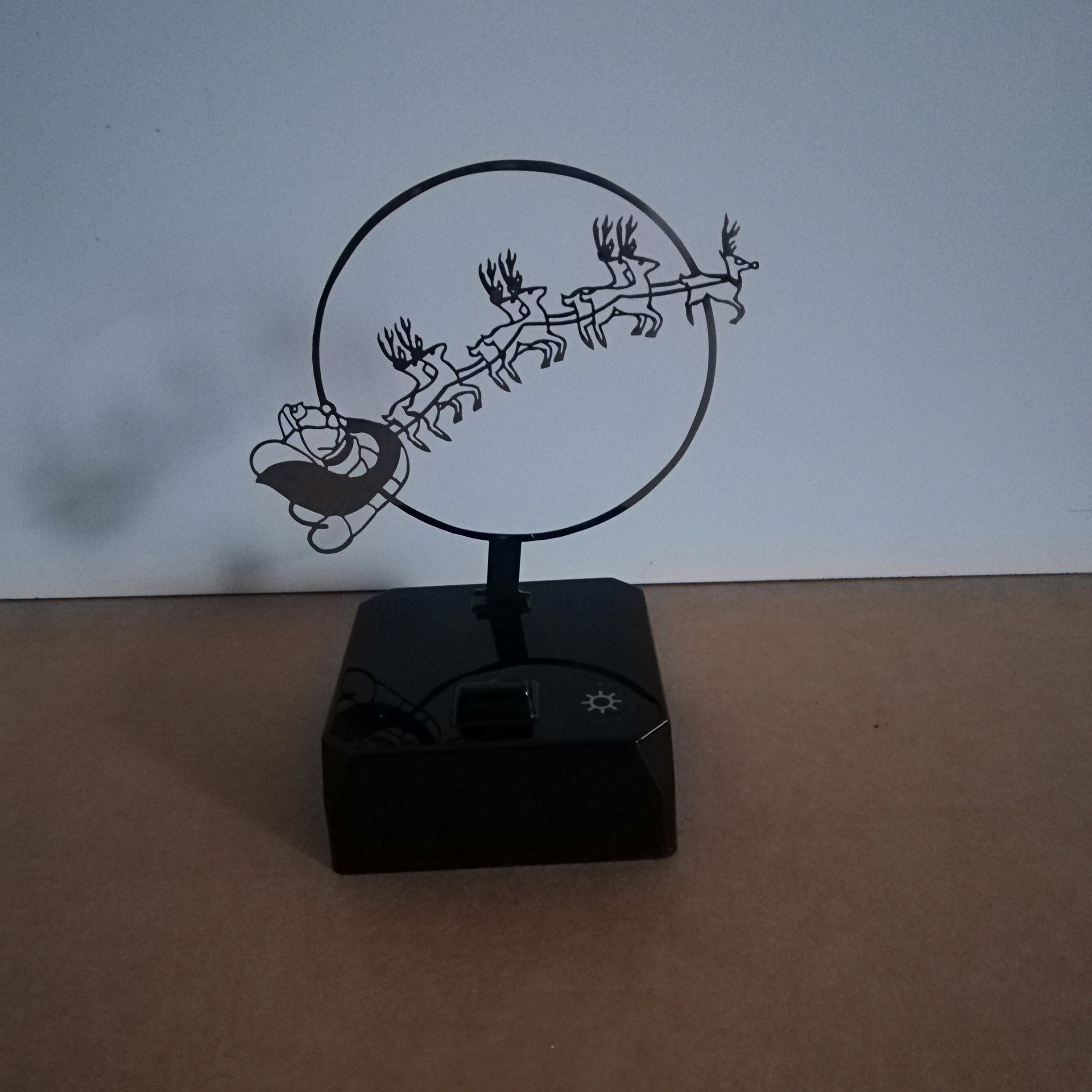 LED Tischlampe mit Schattenspiel Shadow Motiv Santa Claus