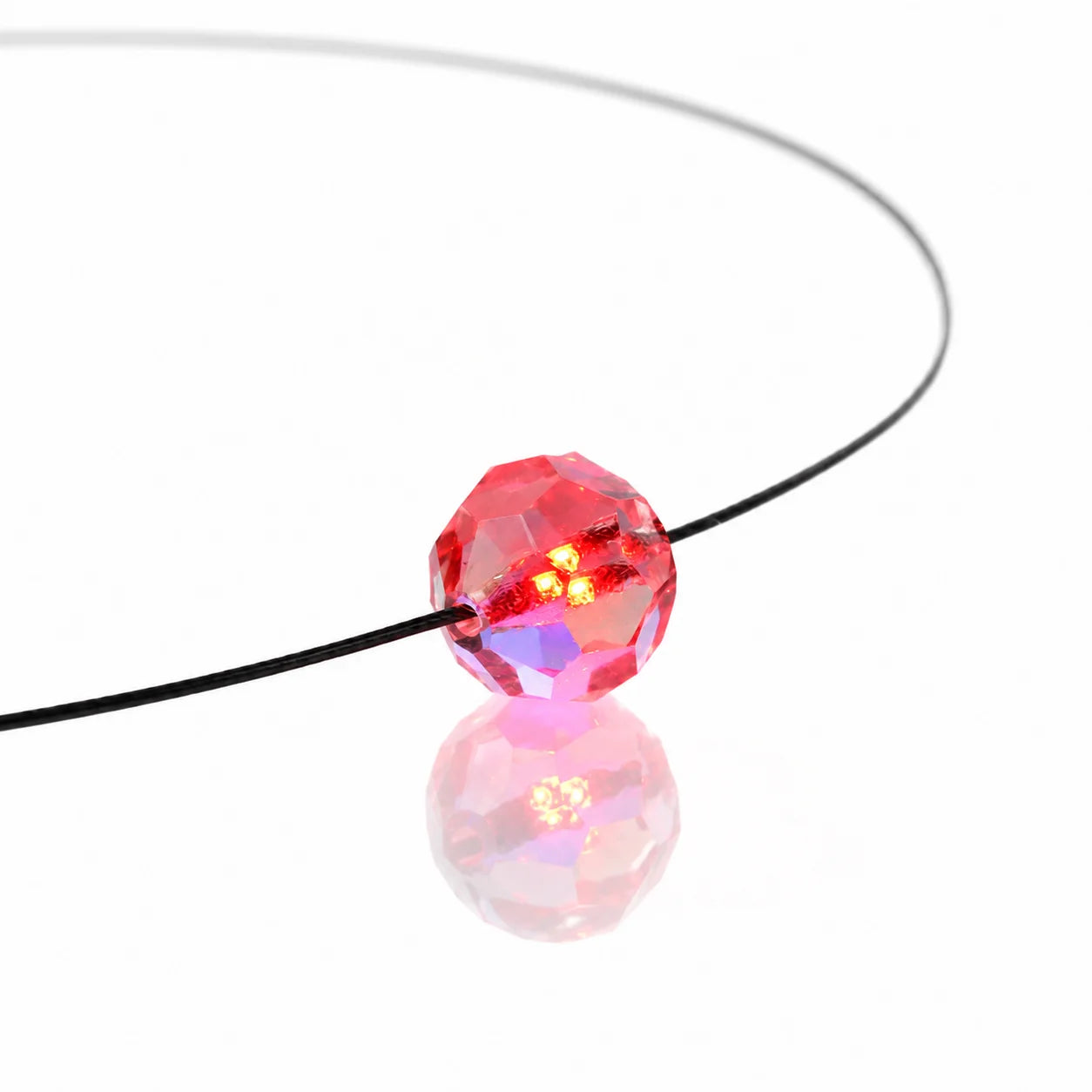 Leuchtende Halskette LED Kristall Ball rot mit Swarovski®- Elements