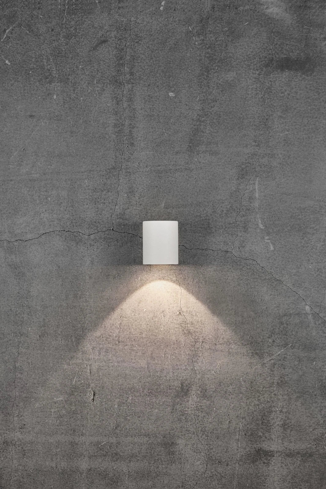 Nordlux Canto LED Fassadenleuchte in Weiß mit Lichtkegel