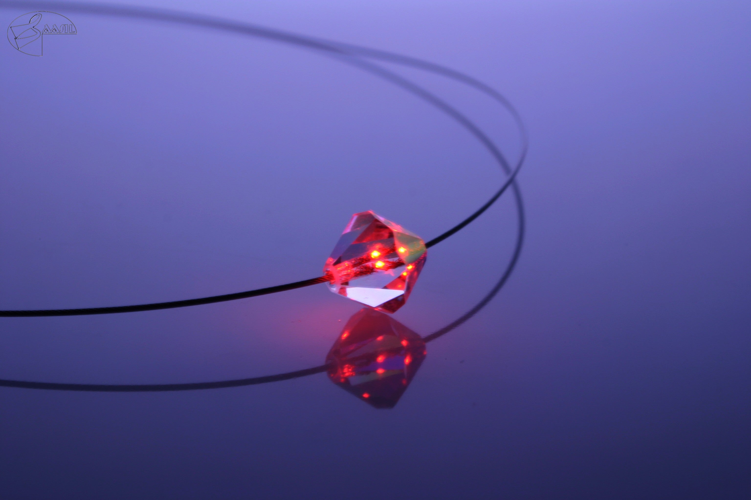 Leuchtende Halskette – Bicone (geschliffen) – Rot – Swarovski® Elements