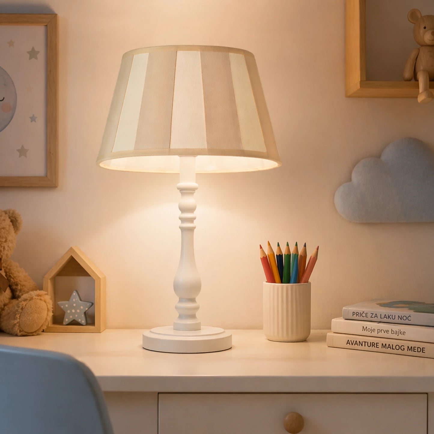 Various Lampenschirm creme mit Streifenmuster für Tischlampen und Wandleuchten, E27