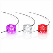 LED Halsketten Set mit Swarovski® Elements Cube in Weiß, Rot und Pink