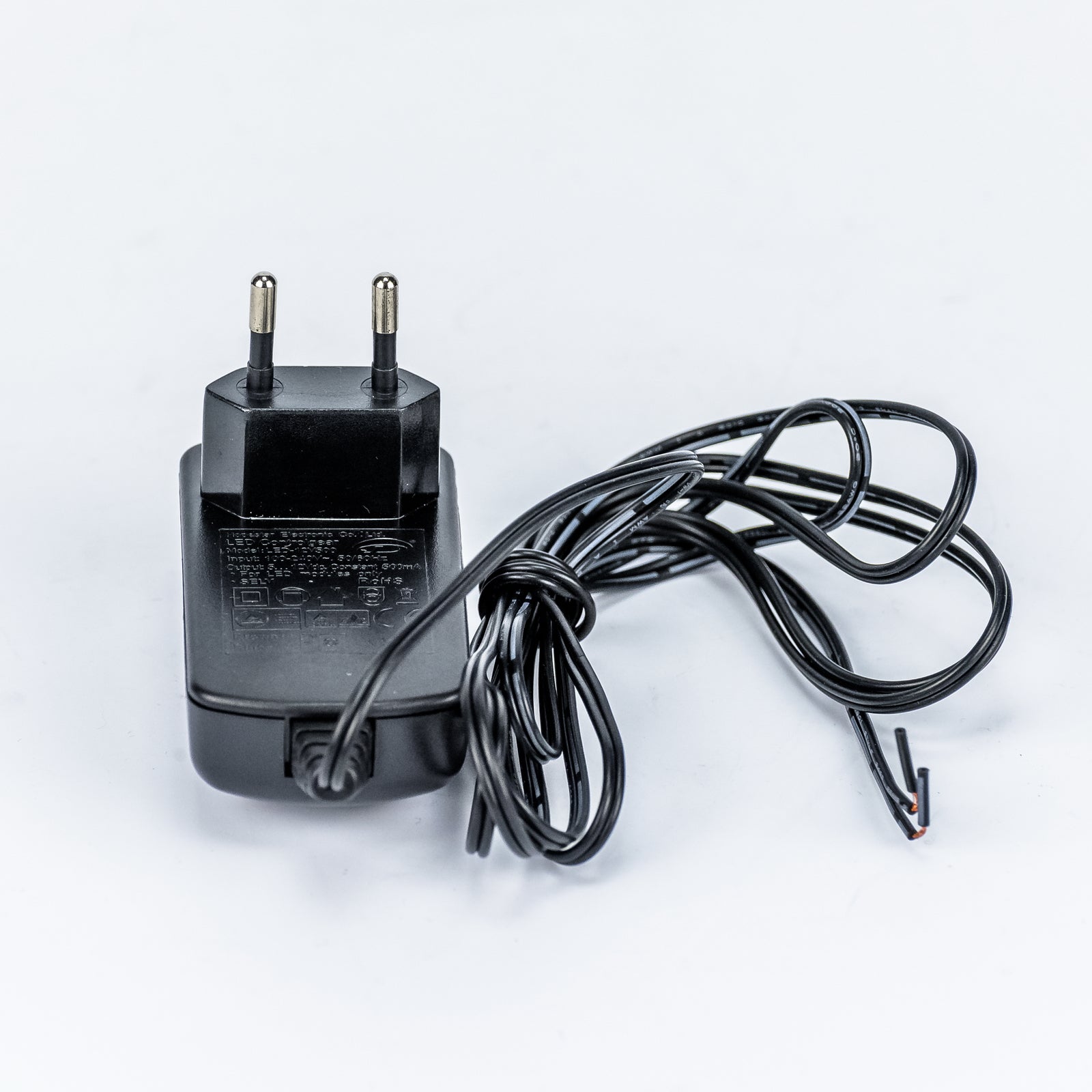 LED Steckertreiber 500mA in schwarz – LED-Treiber 24V 12V