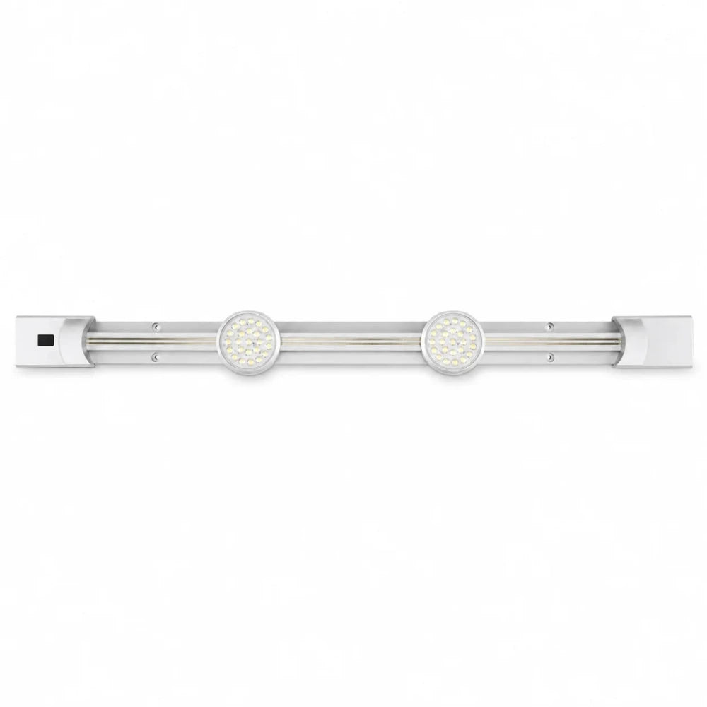 LED Unterbauleuchte Monza 60 cm mit Bewegungsmelder aus Aluminium in Silber, komplette Studioaufnahme vor weißem Hintergrund