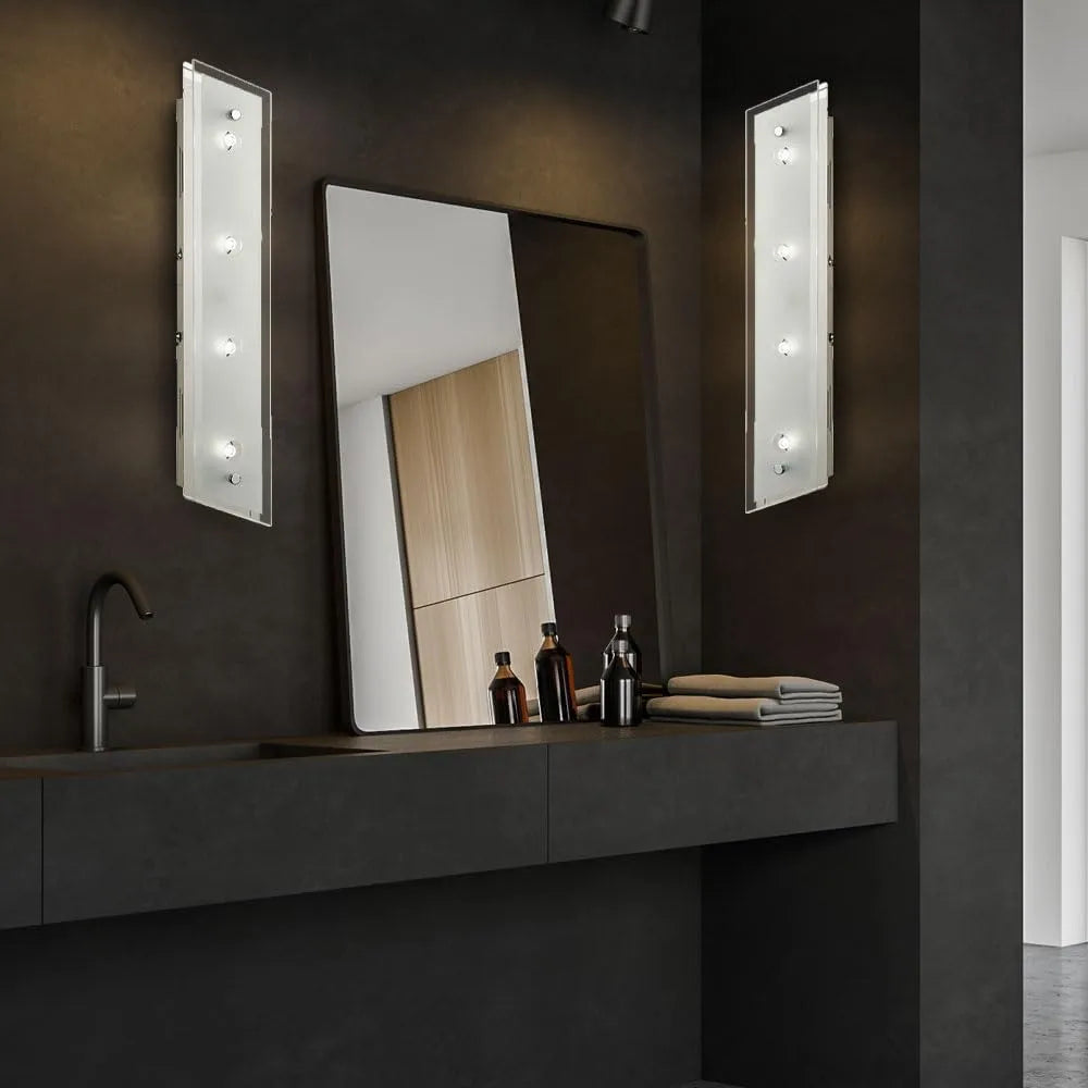 Schmale Wandleuchte Lumiera mit 4 Lichtpunkten Spiegelleuchte Schminktisch flach und schmal esto 9740025-4 