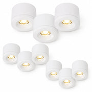 Malmbergs MD-29 9er-Set mit neun weißen Mini-LED-Spots, eingeschaltet mit warmweißem Licht bei 2700 K

