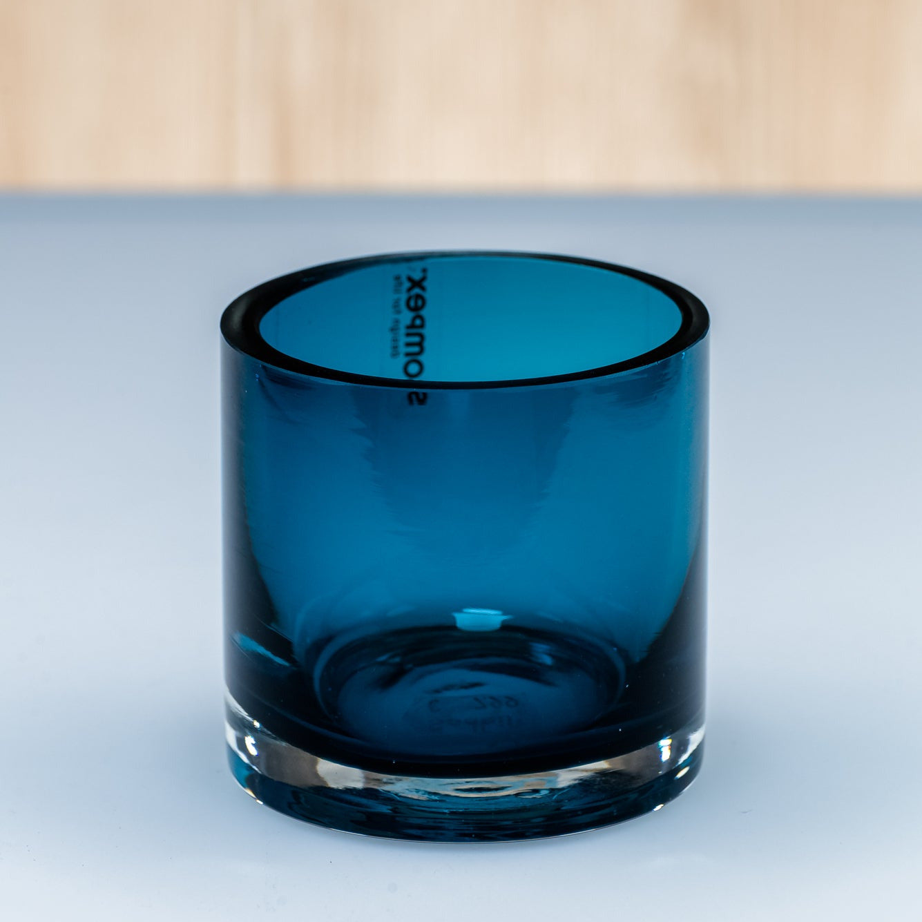 SPARK Dekoglas Glas Dunkel Blau Teelichthalter – Vase / Glasvase / Deko-Vase – stilvolles Wohnaccessoire & Dekoartikel aus Eu