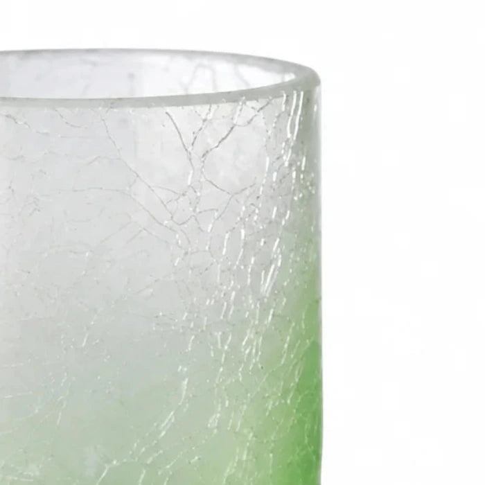 Detailansicht des grünen Sompex Teelichthalters aus Crush Glas mit Krakelee-Struktur und Farbverlauf