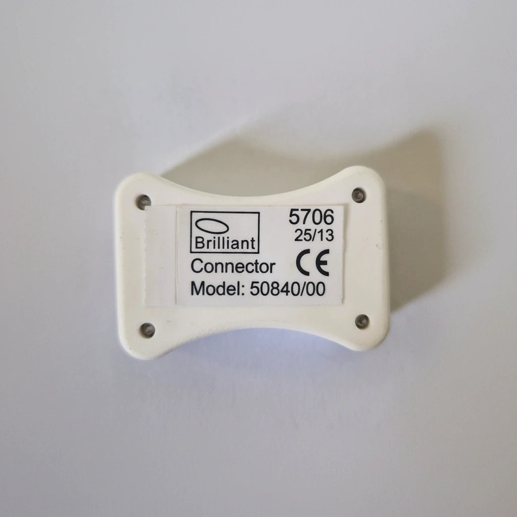 Verbinder Connector 2-polig für LED Streifen Stripes 230V 220V AC plus minus pol brilliant led luma 50840/00
