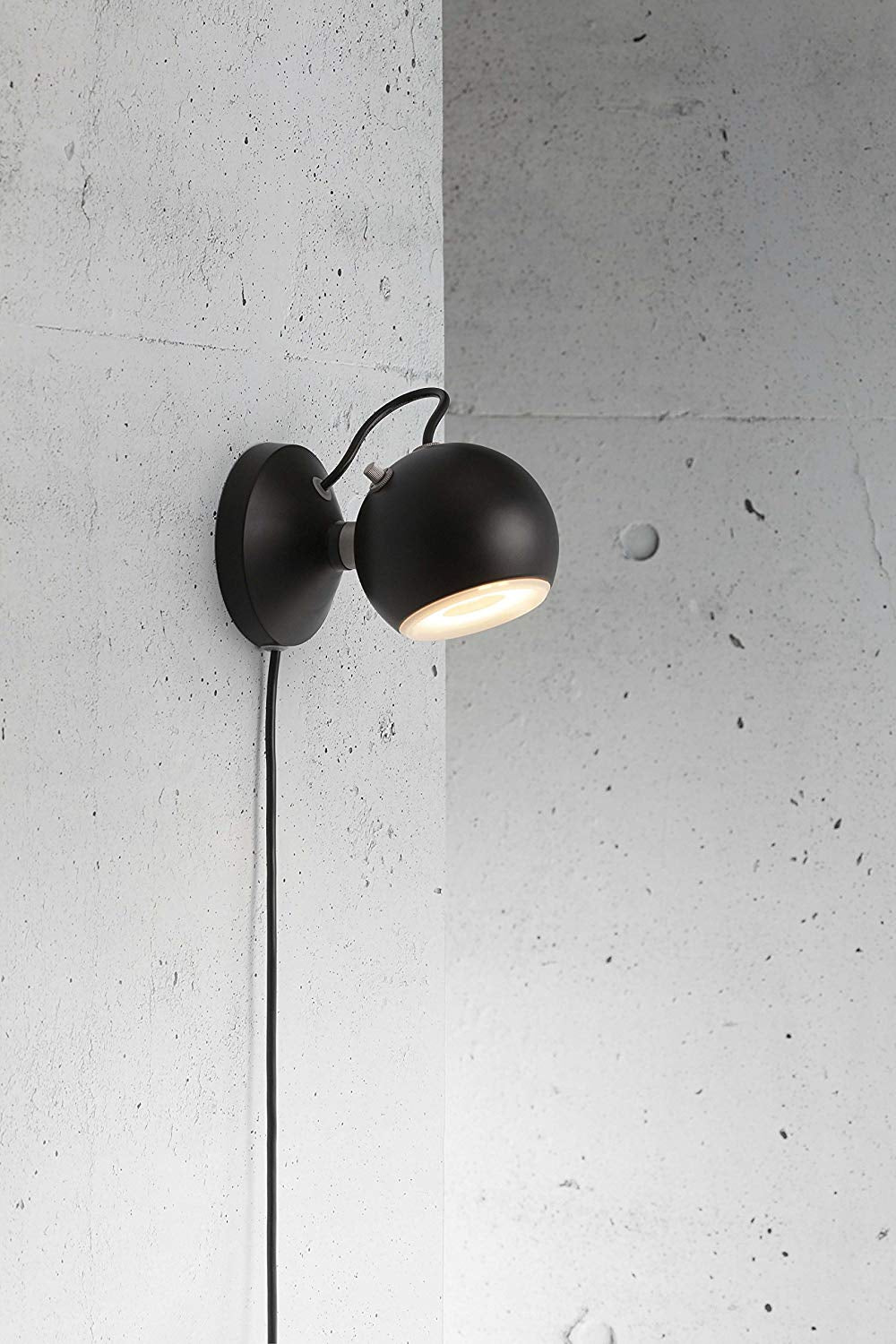 Nordlux Globe Wandleuchte schwarz GU10 – schwenkbar mit Magnethalterung & Steckerkabel
