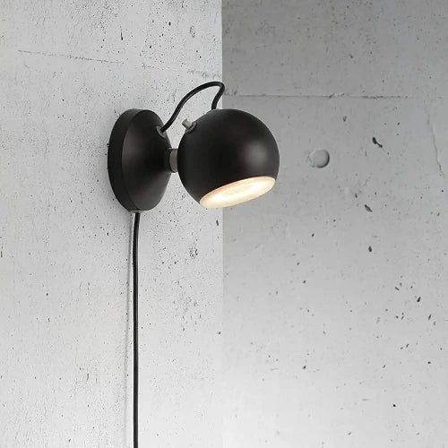 Nordlux Globe Wandleuchte schwarz GU10 – schwenkbar mit Magnethalterung & Steckerkabel nordlux 83133003 5701581301986
kugellampe wand wandleuchte für steckdose leuchtmittel austauschbar skandinavisch minimalistisch design leselampe kugel 
 