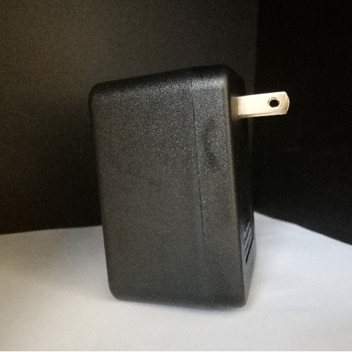 Steckertrafo-Adapter-120VAC28VA-12VAC-20VA-USA-Version-saasil-wuppertal-lampen-leuchten-b Steckertrafo Adapter 120VAC 28VA USA Version